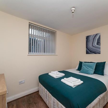 Beautiful Marine Park 2 Bedroom Apartment サウス・シールズ エクステリア 写真
