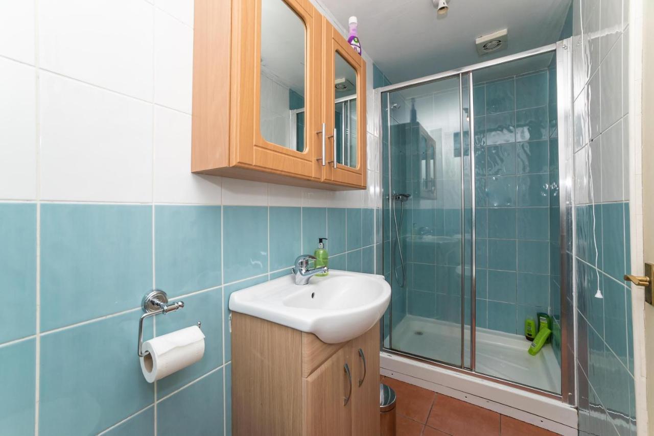 Beautiful Marine Park 2 Bedroom Apartment サウス・シールズ エクステリア 写真